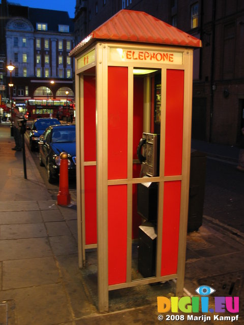 3116 Chinatown Phonebooth